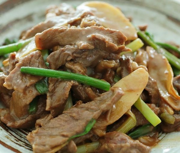 Beef with Ginger and Spring Onion - Crab Delivery Singapore | Seafood ...